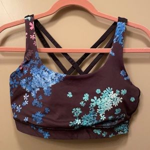 Lululemon Energy Bra Medium Support Size 8